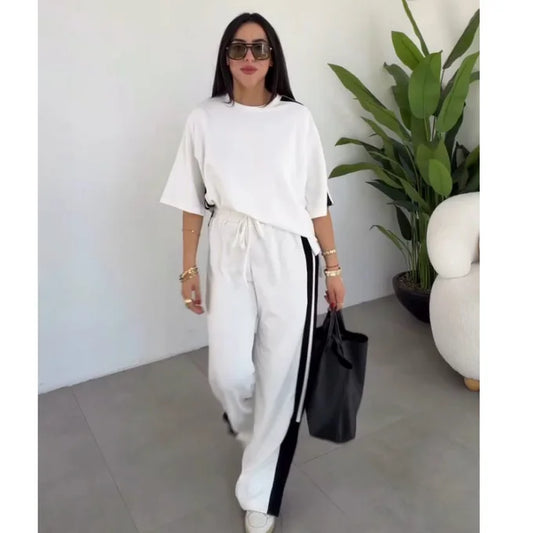 Ensemble Black and White